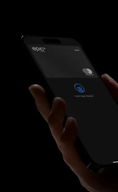 Visualizando cartão black PicPay no celular